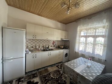 sirvanda heyet evleri: 110 м², 3 комнаты, Комби, Газ, Электричество