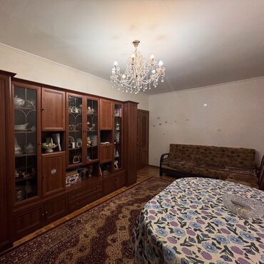 квартира токмок микрайон: 3 комнаты, 67 м², Индивидуалка, 2 этаж, Косметический ремонт