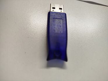 флэшка: Etoken, USB-ключ для электронной подписи, предназначенный для