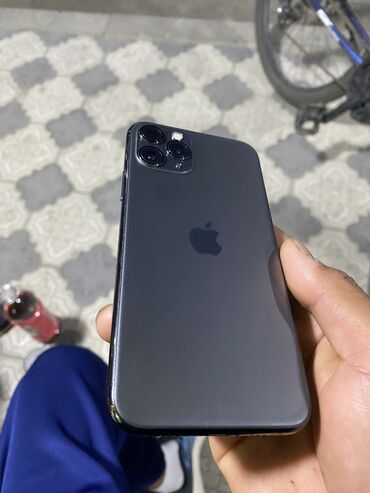 iphone 11 pro цена в бишкеке: IPhone 11 Pro, Б/у, 256 ГБ, Черный, Зарядное устройство, Защитное стекло, Чехол, 74 %