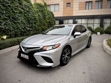 тайото алфард: Toyota Camry: 2018 г., 2.5 л, Автомат, Бензин, Седан