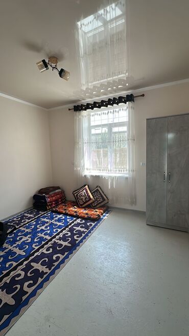 уй бишкек сатылат: 55 м², 1 комната, Евроремонт