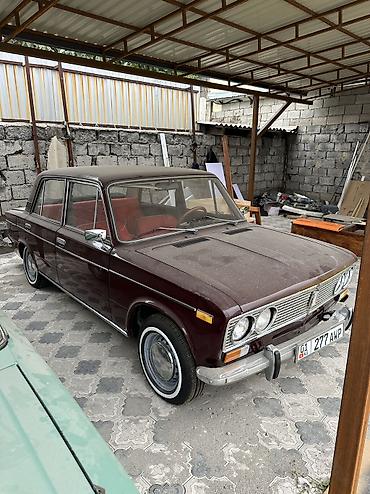 ВАЗ (ЛАДА): ВАЗ (ЛАДА) 2103 : 1975 г., 1.6 л, Механика, Бензин, Седан — 2