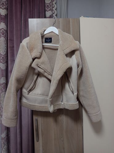 женские шапки на флисе: Пуховик куртка, Trendyolmilla, S at lalafo.az женские шапки на флисе: Пуховик куртка, Trendyolmilla, S