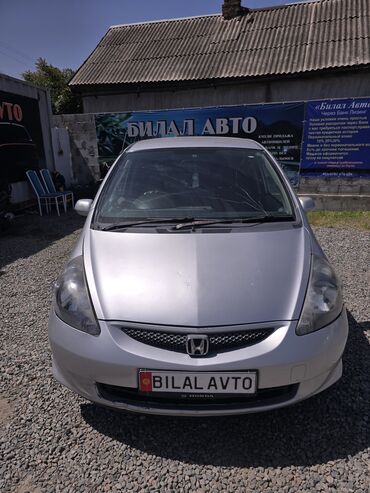 Honda: Honda Fit: 2002 г., 1.3 л, Вариатор, Бензин, Универсал