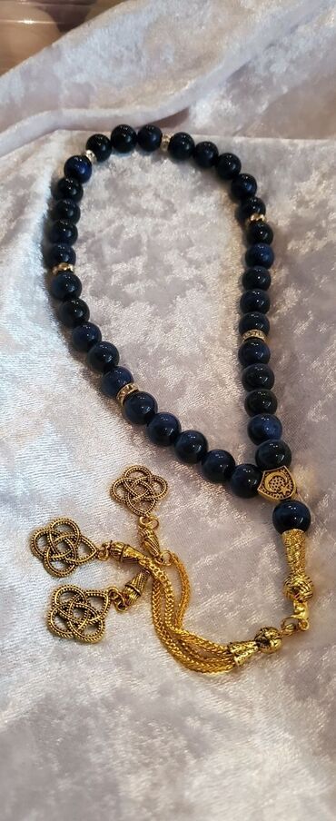 Təsbehlər: Təsbehlər
Qiymetler ferqlidir — 11