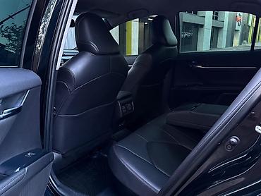 Toyota: Toyota Camry: 2019 г., 2.5 л, Автомат, Гибрид, Седан — 6