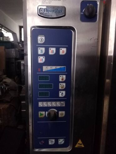 used phone: PRODAJEM 2 KOMADA KONVEKTOMATA. Proizvođač "Elektrolux". U