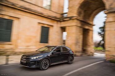 Kia: Kia : 1.6 l. | 2023 έ. SUV/4x4 — 1