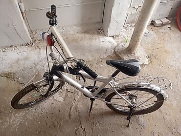 grand bicycle: Uşaq velosipedi satılır. Velosiped gümüşü rəngdədir və üzərində — 1