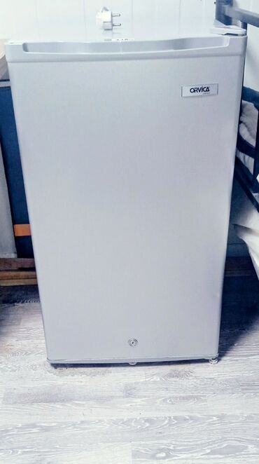 soyuducular sederek: Mini Orvica Soyuducu Satılır, rəng - Ağ