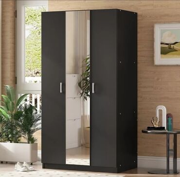 Sifarişlə dolablar: Düz dolab, Dəhliz üçün, Qonaq otağı üçün, Yataq otağı üçün, Paltar üçün, Açılan, Korpuslu — 21