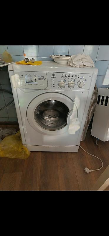 Paltaryuyan maşın Indesit, 4 kq, İşlənmiş, Qurutmasız, Ünvandan götürmə