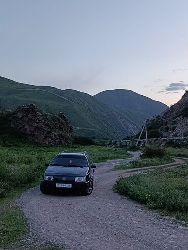 пассат битый: Volkswagen Passat: 1989 г., 1.8 л, Механика, Бензин, Универсал