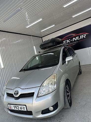 Toyota: Toyota Corolla Verso: 2009 г., 1.8 л, Механика, Бензин, Минивэн — 13