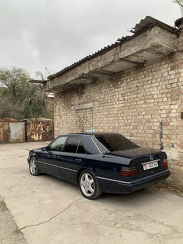 mercedes a class: Mercedes-Benz E-Class: 1993 г., 2.2 л, Автомат, Бензин, Седан — 1