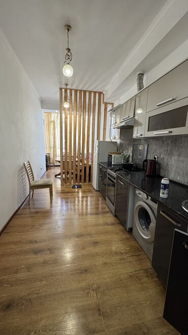 срочно продается квартира: 1 бөлмө, 49 кв. м, Элитка, 2 кабат, Косметикалык ремонт