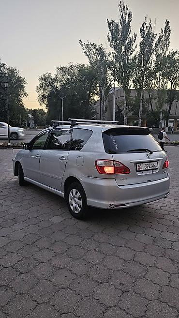 2003: Toyota Ipsum: 2003 г., 2.4 л, Автомат, Бензин, Универсал — 2