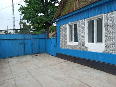 куплю дом за городом в Кыргызстан | Продажа домов: 70 м², 3 комнаты, Свежий ремонт Кухонная мебель