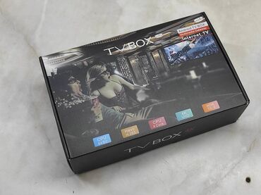 Aksesoari za TV i video: Android TV Box D9 5G – 4K Ultra HD Komplet uključuje: - TV Box D9 — 8