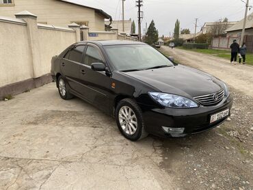 Toyota: Toyota Camry: 2005 г., 2.4 л, Механика, Бензин, Седан