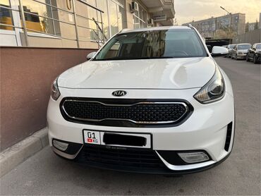 Kia: Kia Niro: 2018 г., 1.6 л, Робот, Гибрид, Хэтчбэк