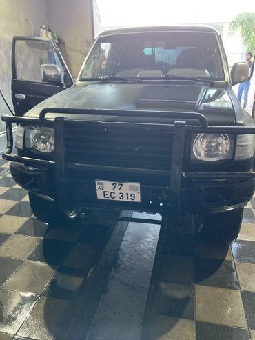 maşınların satisi: Mitsubishi Pajero: 3 л | 1998 г. | 386200 км Внедорожник