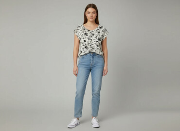 ubrania mts: Marks & Spencer, Women`s T-shirt, size One size