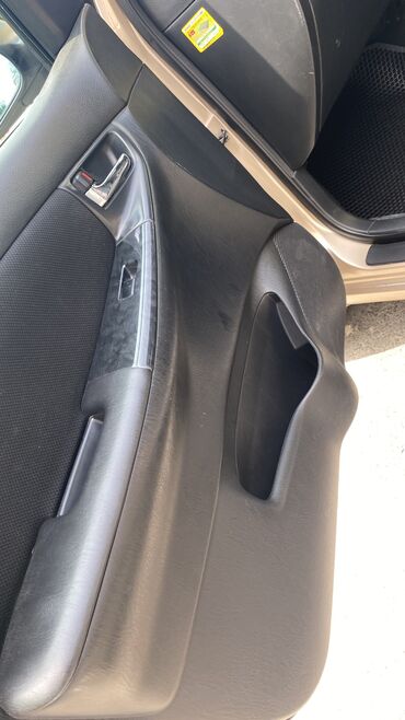 Toyota: Toyota Allex: 2004 г., 1.8 л, Автомат, Бензиновая, Хэтчбэк — 11