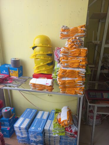 Qaykalar: Metiz və bərkidici məhsulların geniş seçimi Məhsul çeşidləri: - — 9