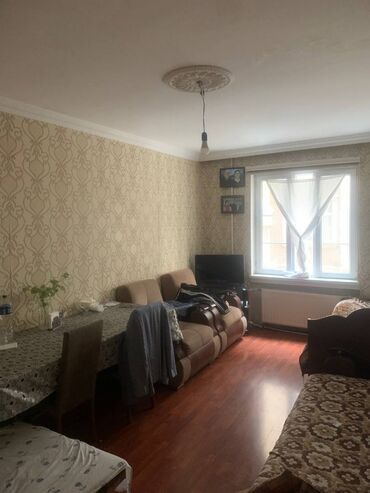 mkr: Bakı, 9-cu mikrorayon, 2 otaqlı, Köhnə tikili, m. Memar Əcəmi, 56 kv. m