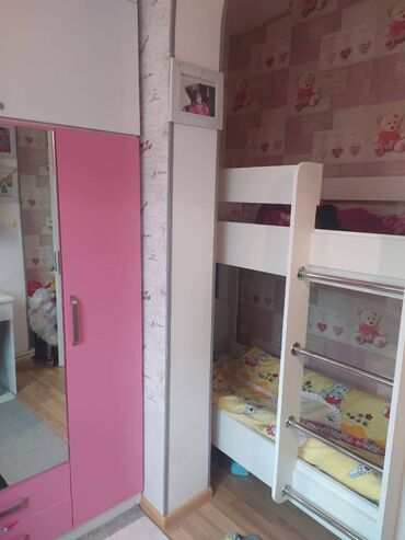 Uzunmüddətli kirayə mənzillər: Nəsimi rayonu,Əcəmi metrostansiyasindan 6-7 dəqiqəlik məsafədə, 4-cü — 2