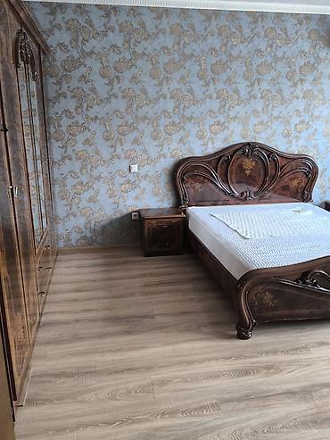 Долгосрочная аренда домов: 200 м², 6 комнат и более, Юг-2 мкр, Без животных — 18