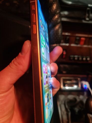 Apple iPhone: IPhone 17 Pro Max, Б/у, 256 ГБ, Оранжевый, Кабель, 70 % — 12