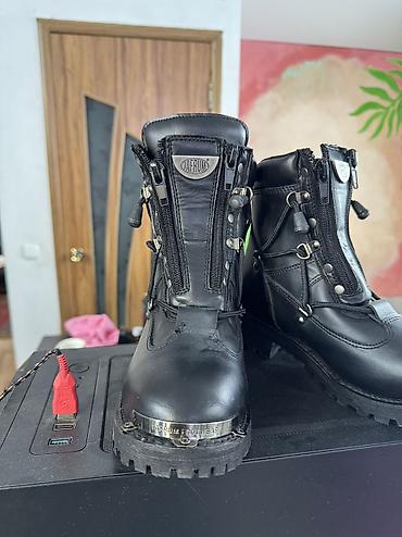 Мотоэкипировка: Мотошлем — 20