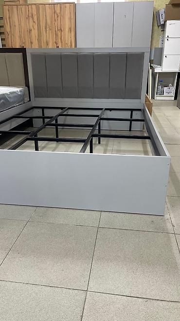 Двуспальные кровати: Двухспальная кровать размер 200×160см. Основание металлический каркас — 14