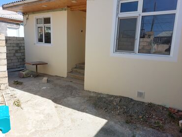Həyət evləri və villaların satışı: 3 otaqlı, 1 kv. m, Orta təmir
