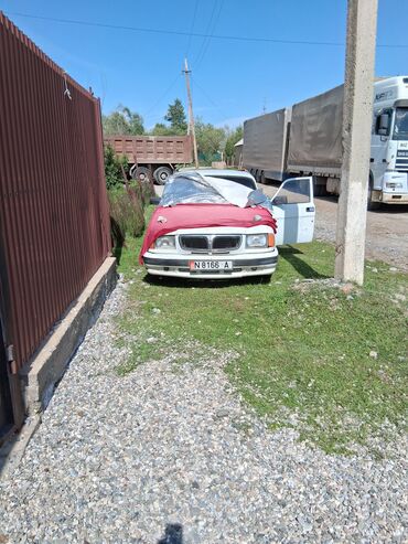 ГАЗ: ГАЗ 3110 Volga: 2001 г., 2.4 л, Механика, Бензин, Седан