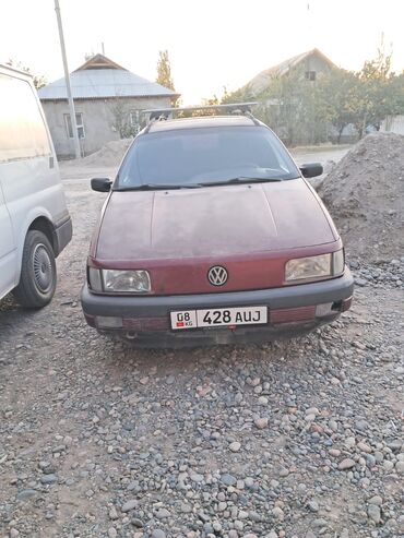 авто под выкуп в рассрочку: Volkswagen Passat: 1992 г., 2 л, Механика, Бензин, Универсал