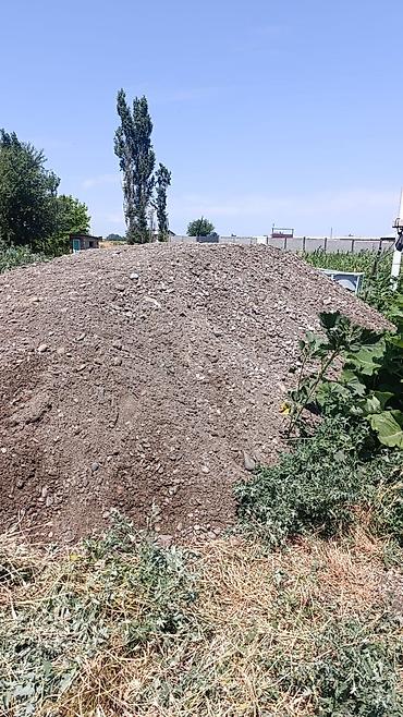 бетон кесебиз: Аралашма кум жана шагыл, Бетон үчүн, Төгүлмө түрдө, Хово — 3