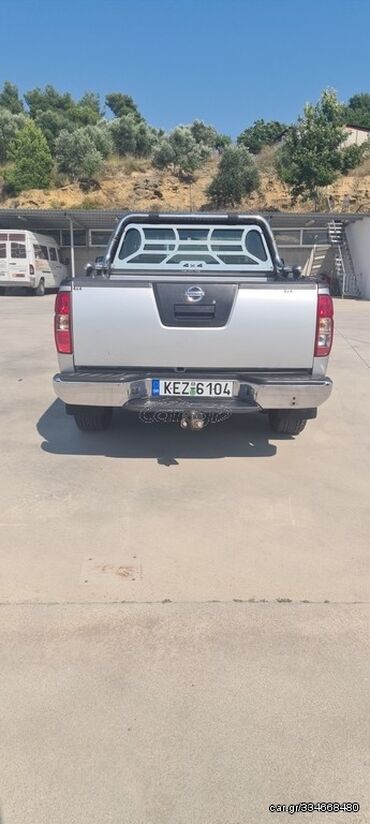 Οχήματα: Nissan Navara: 2.5 l. | 2004 έ. Πικάπ