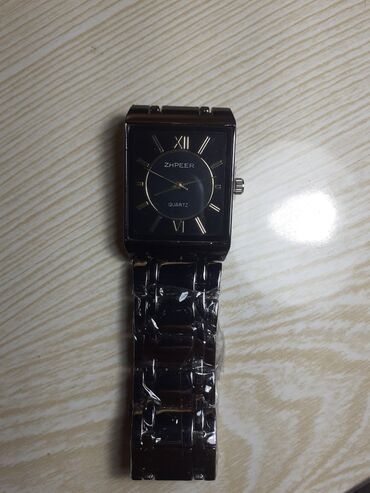 Qol saatları: Bütün saatların bir ədədi 7 manatdır. Çatdırılma Ayna Sultanova — 10