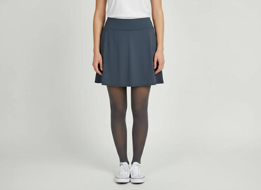 krótkie spodenki do ćwiczeń damskie: Women`s skirt, size S