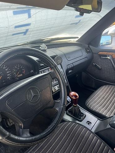карапка: Mercedes-Benz C-Class: 1995 г., 1.8 л, Механика, Седан — 3