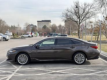 Toyota: Toyota Avalon: 2019 г., Гибрид — 5