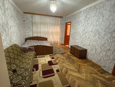 kirayə ev genclik: Gənclik metrosun düz üstündə 5/5 mertebe 1 otaq herbir seraiti olan ev