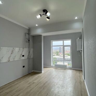 меняю с моей доплатой: 1 комната, 42 м², Элитка, 8 этаж, Евроремонт