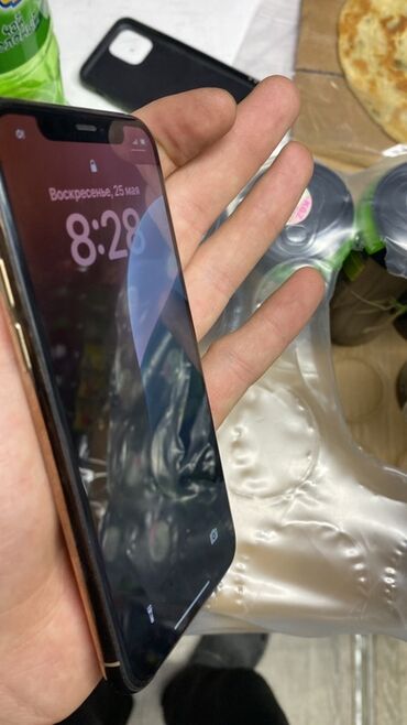 Apple iPhone: IPhone 11 Pro, Б/у, Золотой