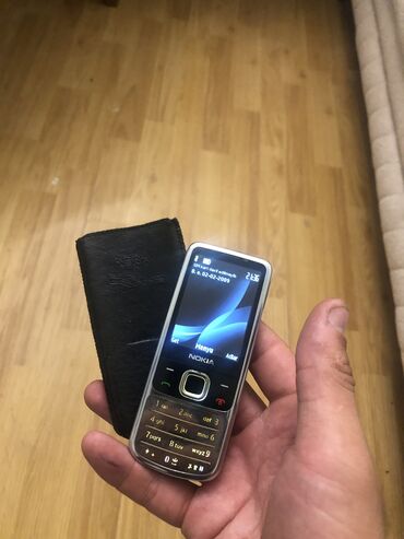 Mətbəx texnikası: Nokia 6700 Slide, rəng - Gümüşü