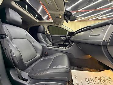 Продажа авто: Jaguar XF: 2019 г., 2 л, Автомат, Бензин, Седан — 7